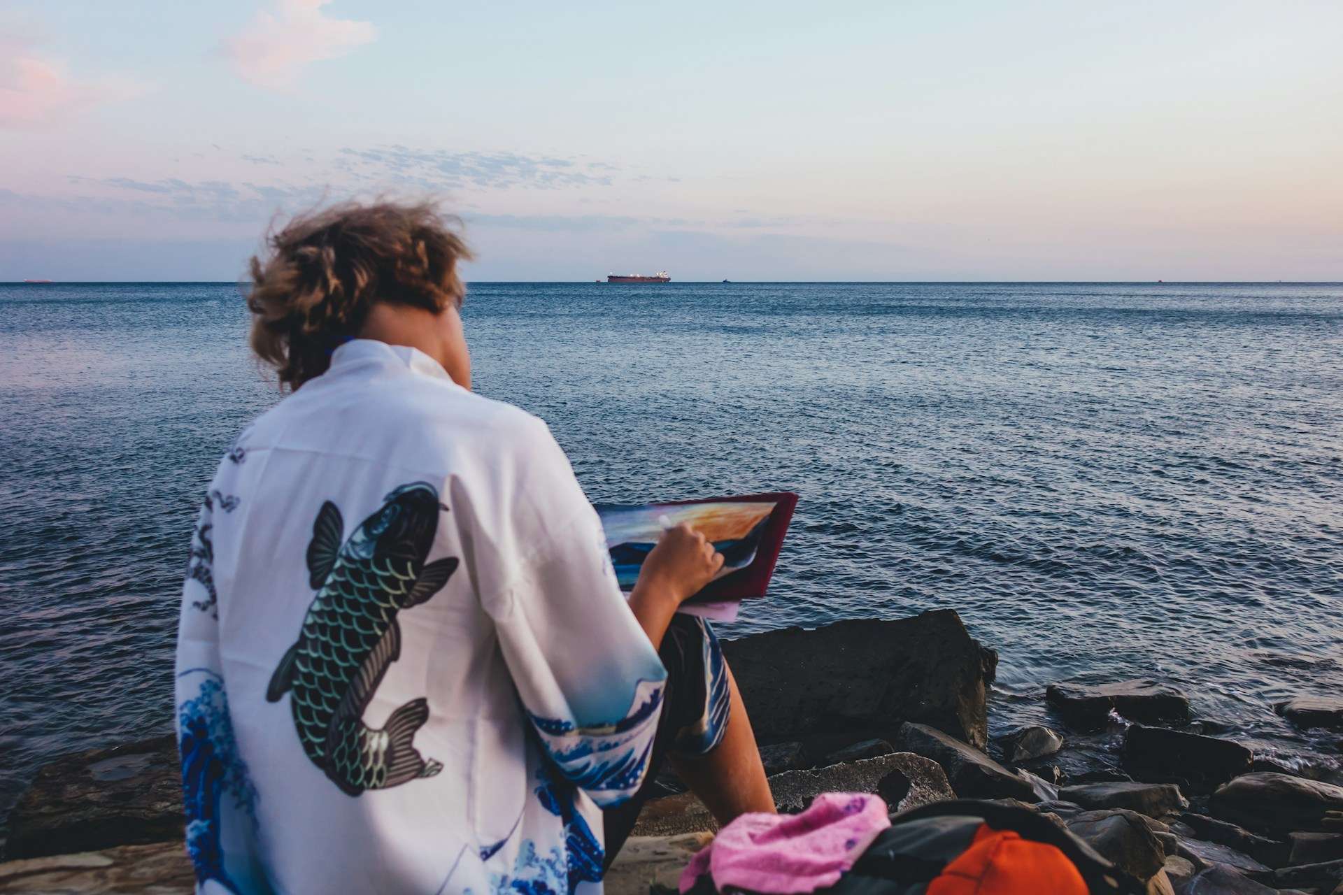 Shirts with Logo on Back: A Guide to Custom Branding Options