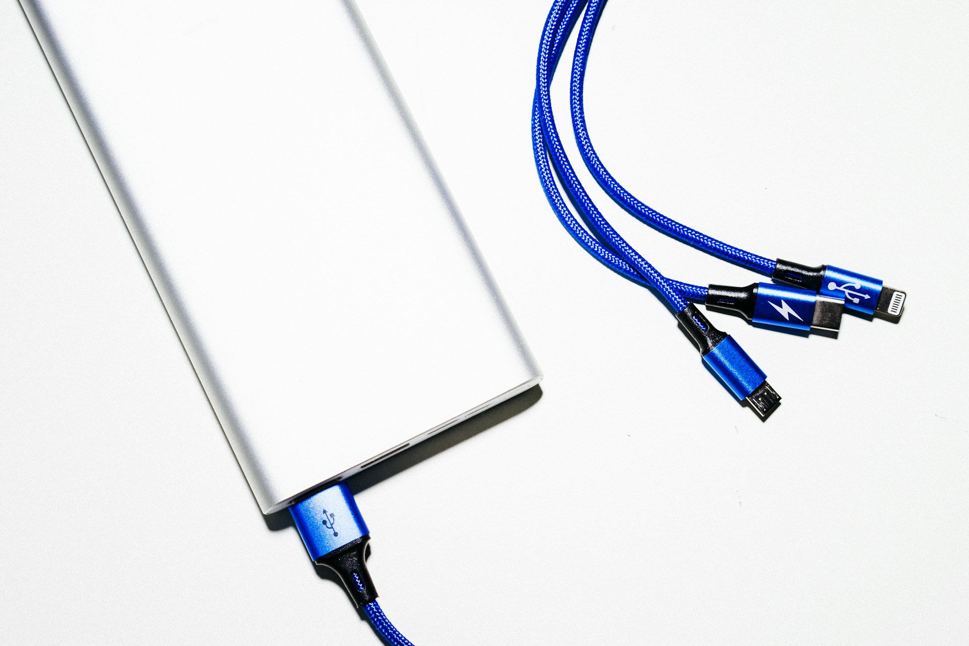 Power Bank for Trade Shows: Essential Tips for Keeping Devices Charged